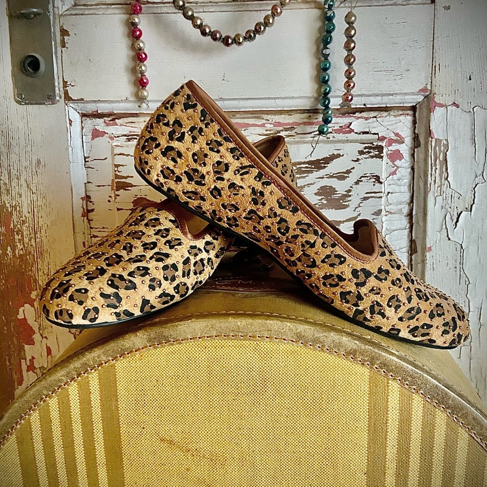 Ugg Leopard Print Flats - image 8